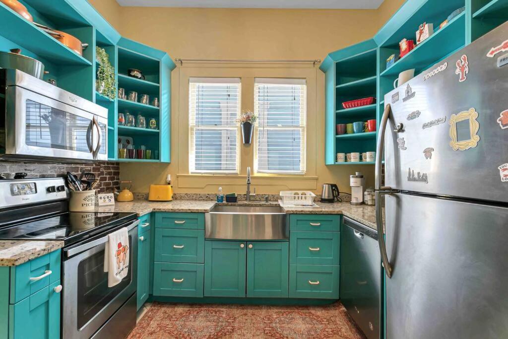 Friends Airbnb Themed 2Bed 2Bath Walkable To All Of Ybor Tampa Esterno foto