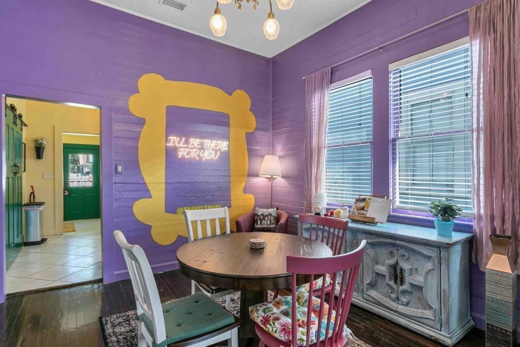 Friends Airbnb Themed 2Bed 2Bath Walkable To All Of Ybor Tampa Esterno foto