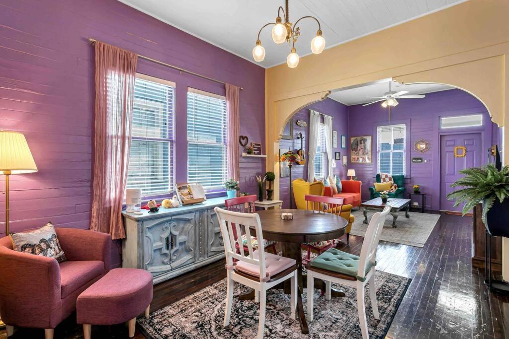 Friends Airbnb Themed 2Bed 2Bath Walkable To All Of Ybor Tampa Esterno foto